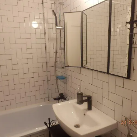 Apartament Ovidiu דירה *
